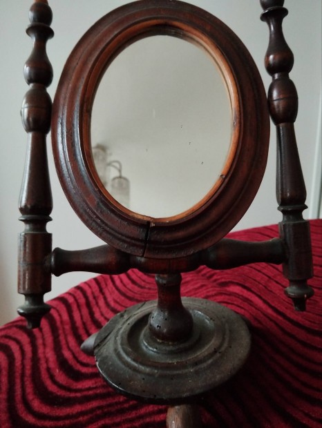 r�gi asztali t�k�r 