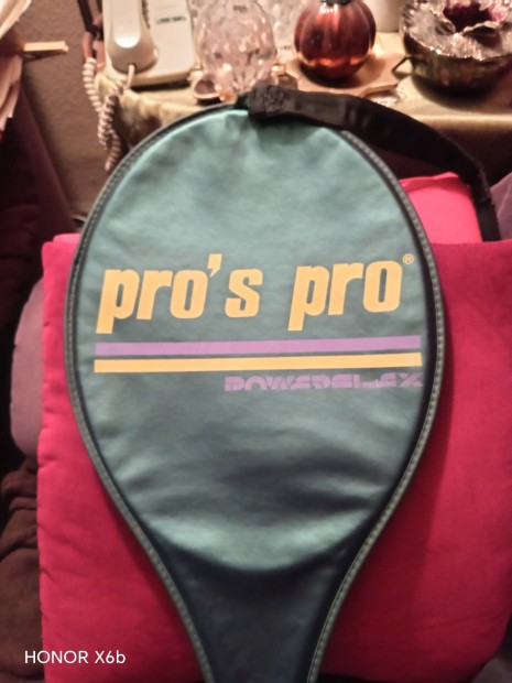 retro Pro s Pro Powerflex teniszt