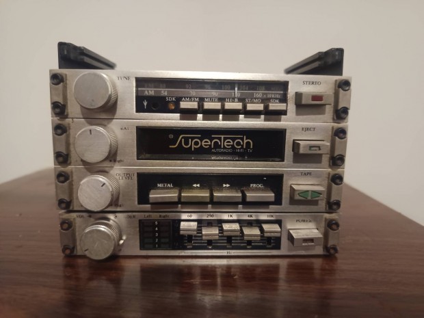 retro autó hifi