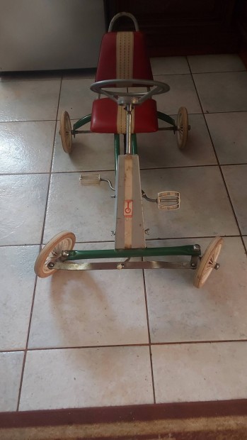 retró gyermek gokart