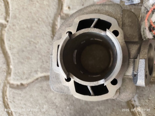 robogó nagy henger 50-70 ccm