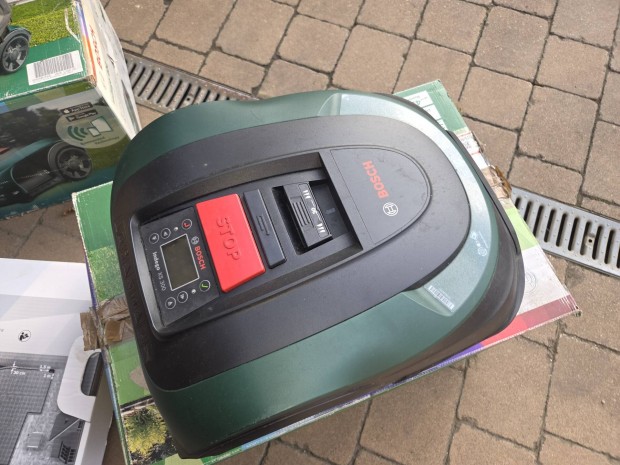 robotf�ny�r�  elad� 