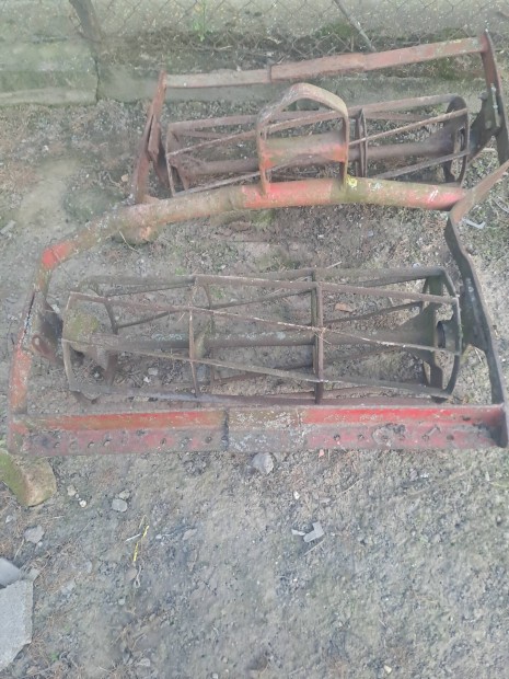 rngtr henger kis traktor utn