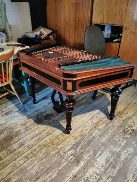 schuda cimbalom 