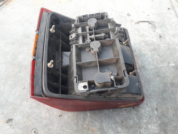 seat ibiza 1992 hátsó lámpa foglalattal