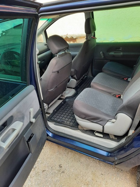 seat alhambra eladó