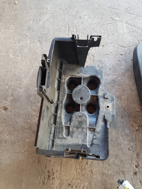 seat leon,toledo akkumultor tart elad 