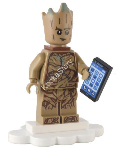 sh836 Marvel Super Heroes Groot with Phone and Stand +Holiday tree