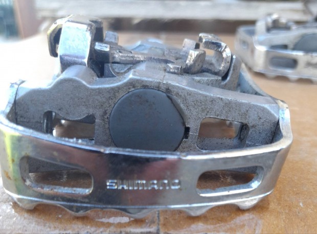 shimano kétoldalú patent pedálok.