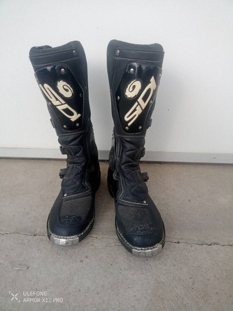 sidi krossz csizma 45-s 