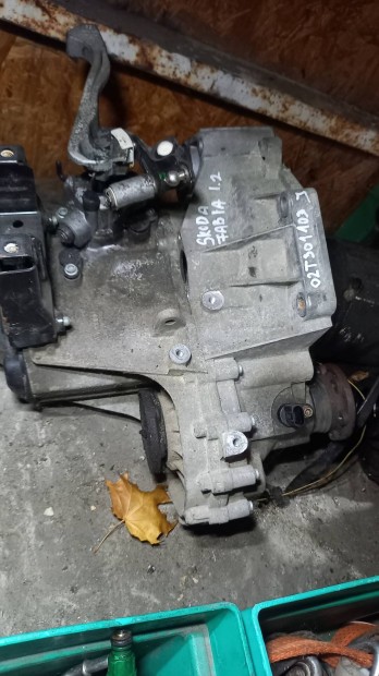 skoda fabia 1.2 seat ibiza 1.2 vlt sebessgvlt 