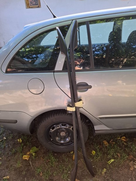 skoda fabia kombi tetsin
