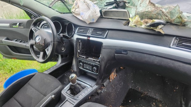 skoda super b bontdik 2.0crtdi 140lovas 