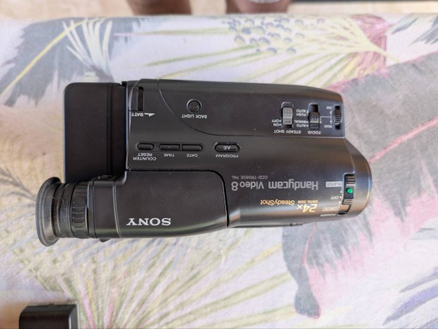 sony ccd-tr565e kazettás videó kamera