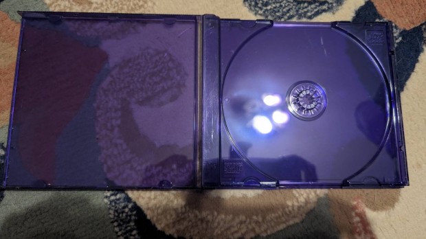 sötét lila cd dvd tok