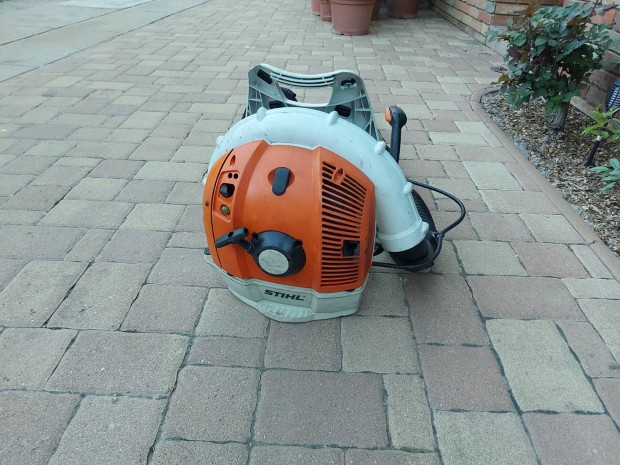 stihl br 550 lombfúvó 1.