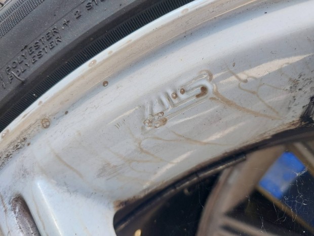subaru impreza sti gyári alufelni
