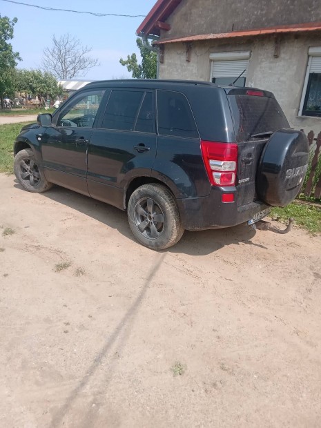 suzki grand vitara 1.9 ddis