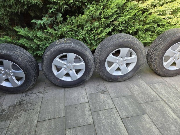 suzuki Grand Vitara kerékgarnítura