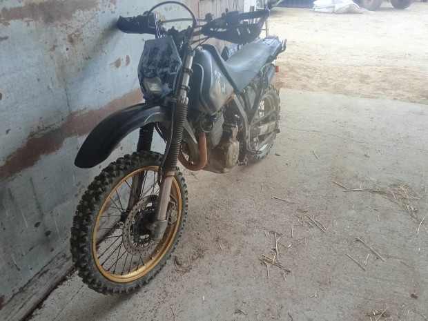 suzuki dr 650 j llapotban lv elad 