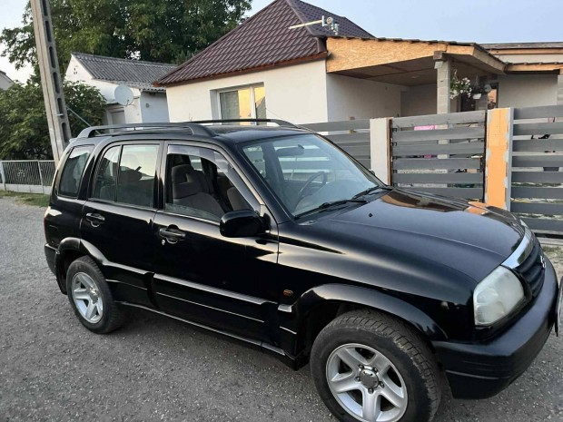 suzuki grand vitara 2.0 benzines 4x4 Láncos motorral olvasd végig