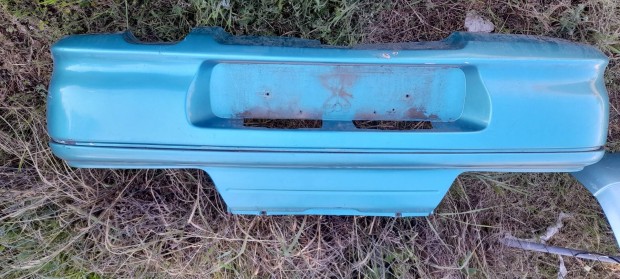 suzuki hátsó ajtó, lökháritó