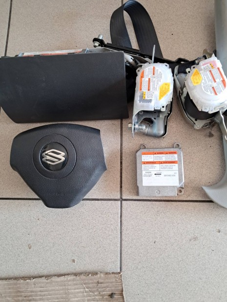 suzuki ignis legzsak szett