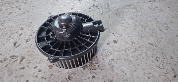 suzuki liana f�t�motor