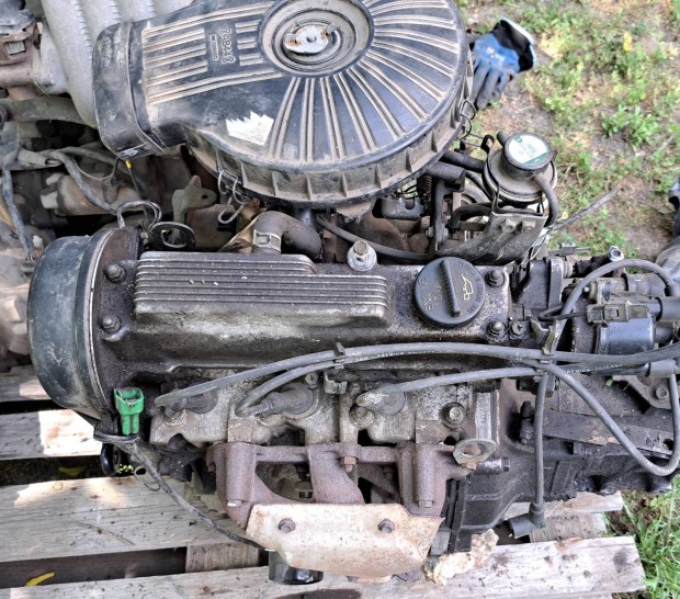 suzuki swift 1000 alkatrszek