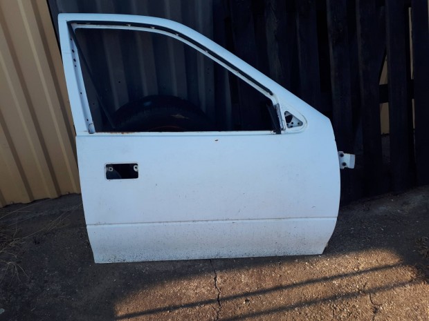 suzuki swift  1995    fehr jobb els res ajt zsanrral  