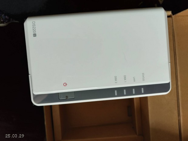 synology DS220J