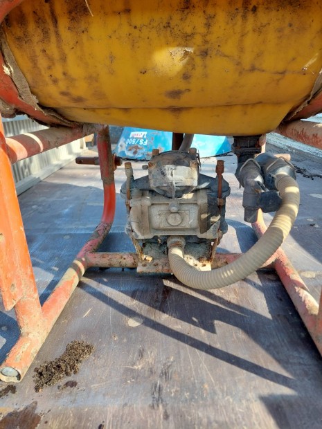 sz�nt�f�ldi permetez� 