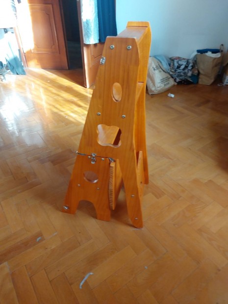 sz�k-l�tra fab�l �sszecsukhato uj 