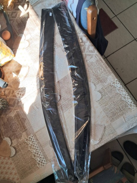 szélterelő,sajnos rosszat rendeltem a skodára nem jó