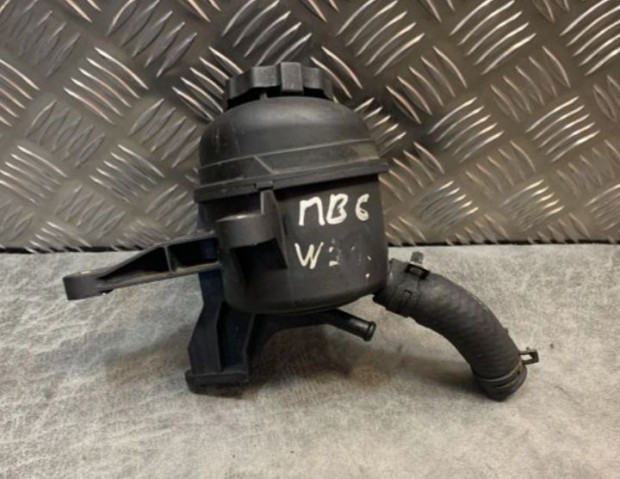 szerv�tart�ly A2034600083 elad�