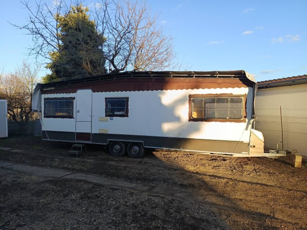 tjjelleg lakkocsi elad 