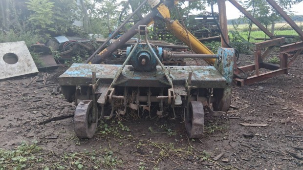 talajmar Orr rakod kistraktor Honda f600 