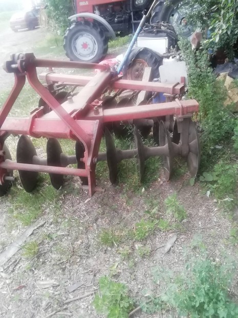 trcsa traktor utn 