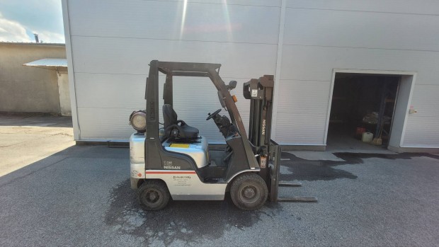 targonca nissan 1.5 tonna 