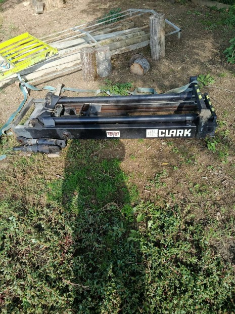 targonca torony MTZ traktor zetor