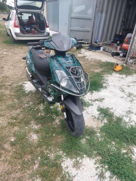 tarius samba 50 2t robog 