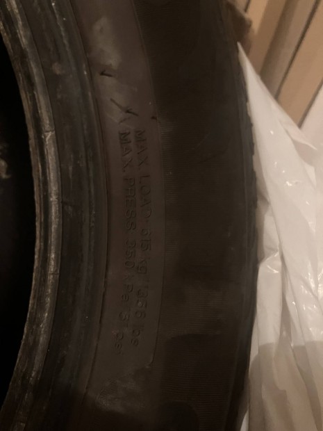 tli gumi 4db: Apollo Alnac 4G Winter 205/55 R16 91T