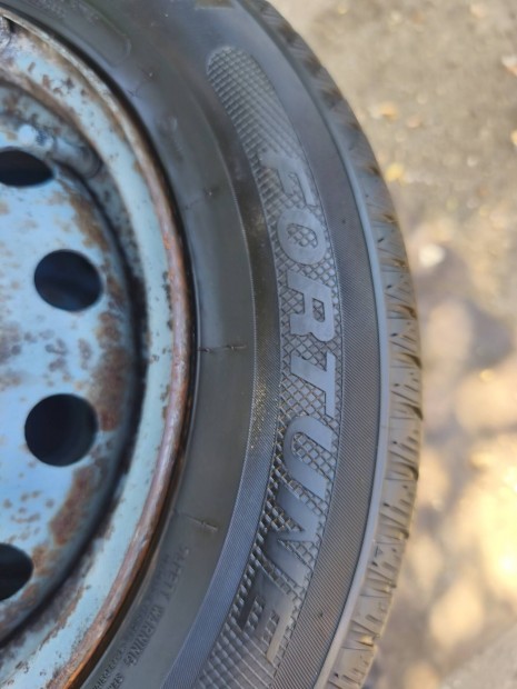 téli gumi Dot 2324 165/70 14 coll Peugeot Citroen lemezfelni