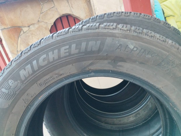 teligumi Michelin 195/65 R15 elado