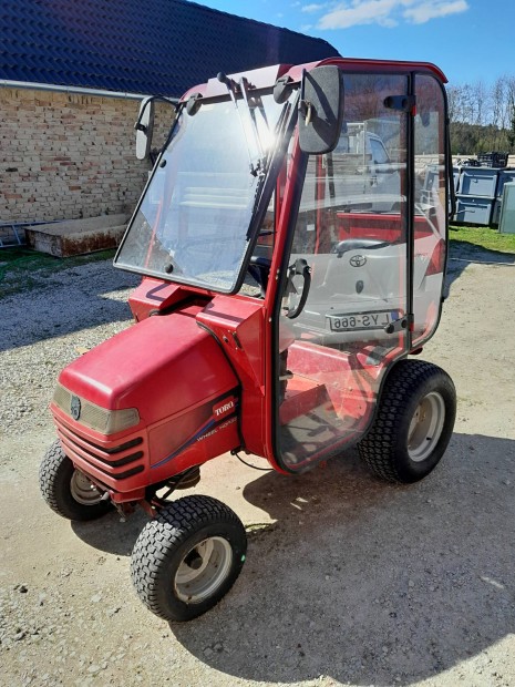 toro kommunlis traktor