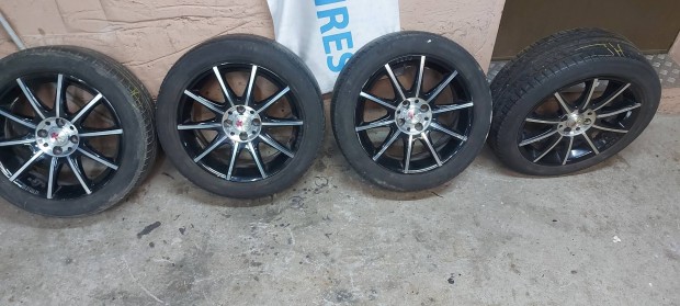 toyota 16" 4x100 alumnium felni alufelni knnyfm felni momo