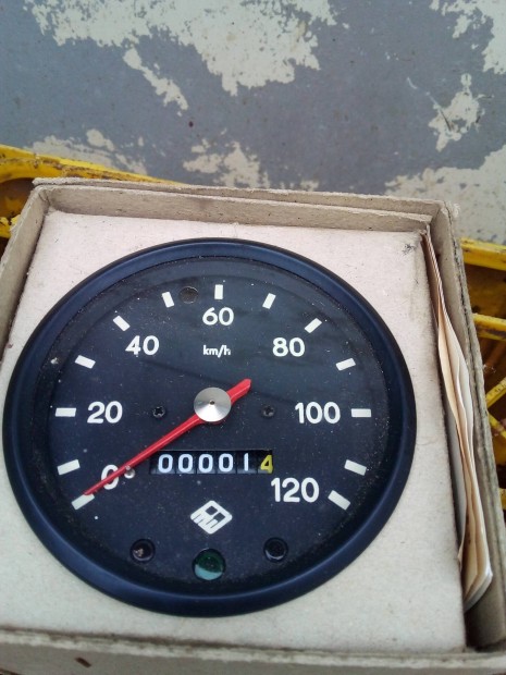 trabant km ora