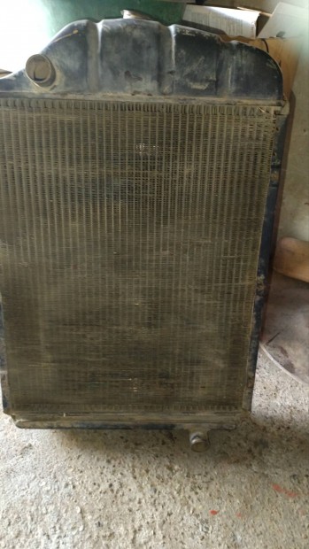 traktor alkatr�szek 