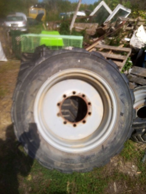 traktor kerék 445/50D710; 1db
