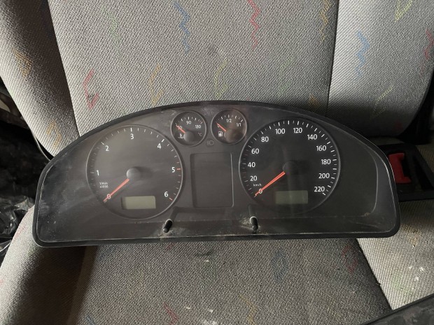 transporter T5 alkatr�szek